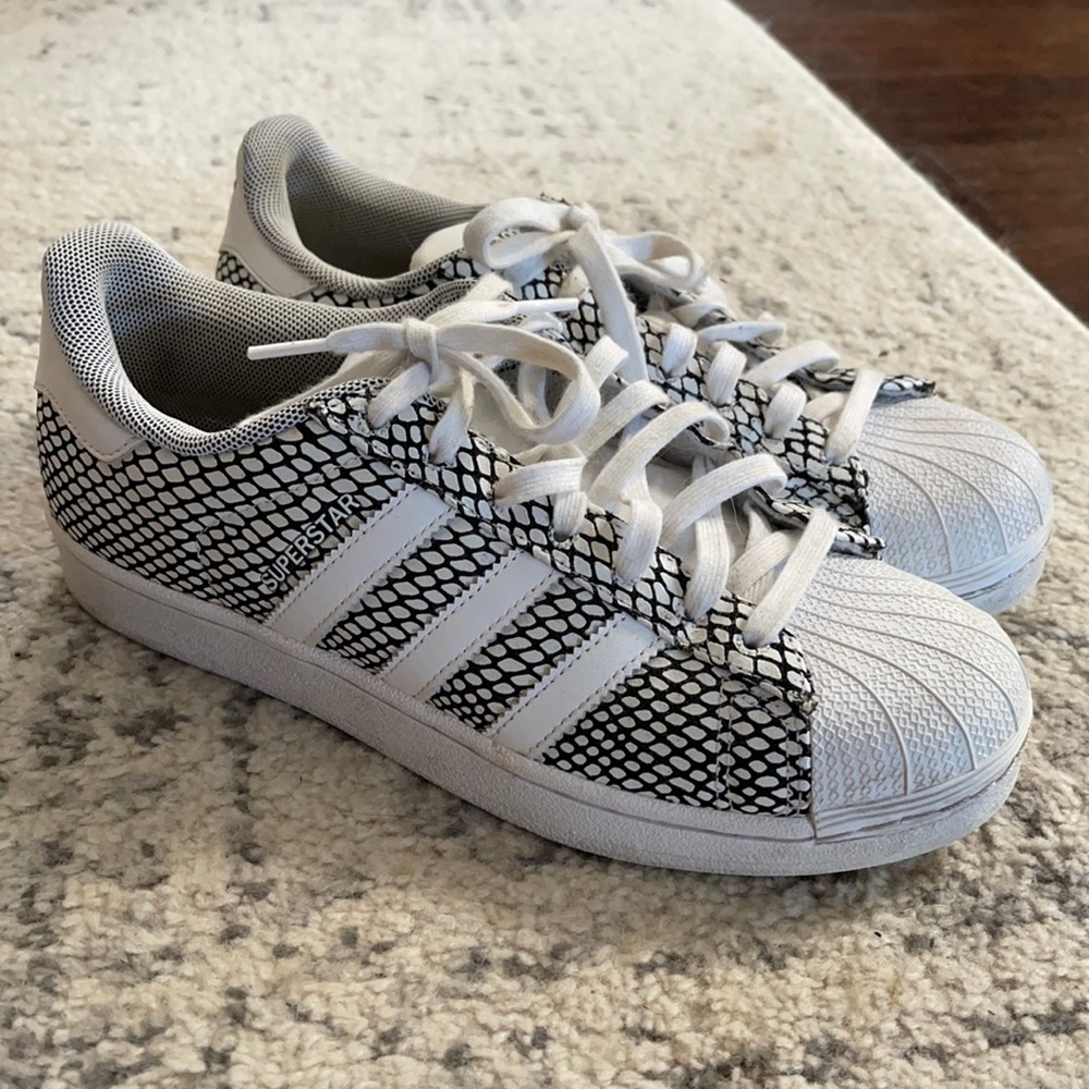 Adidas Superstar, Men’s size 8